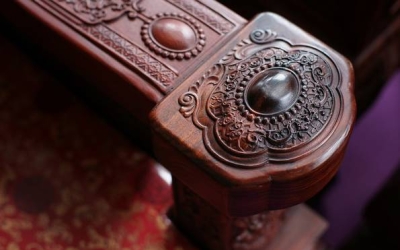 红木家具厂为您先容为什么各人都爱红木家具？？？？